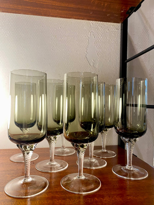 Grâce - Lot de 8 verres à vin fumé