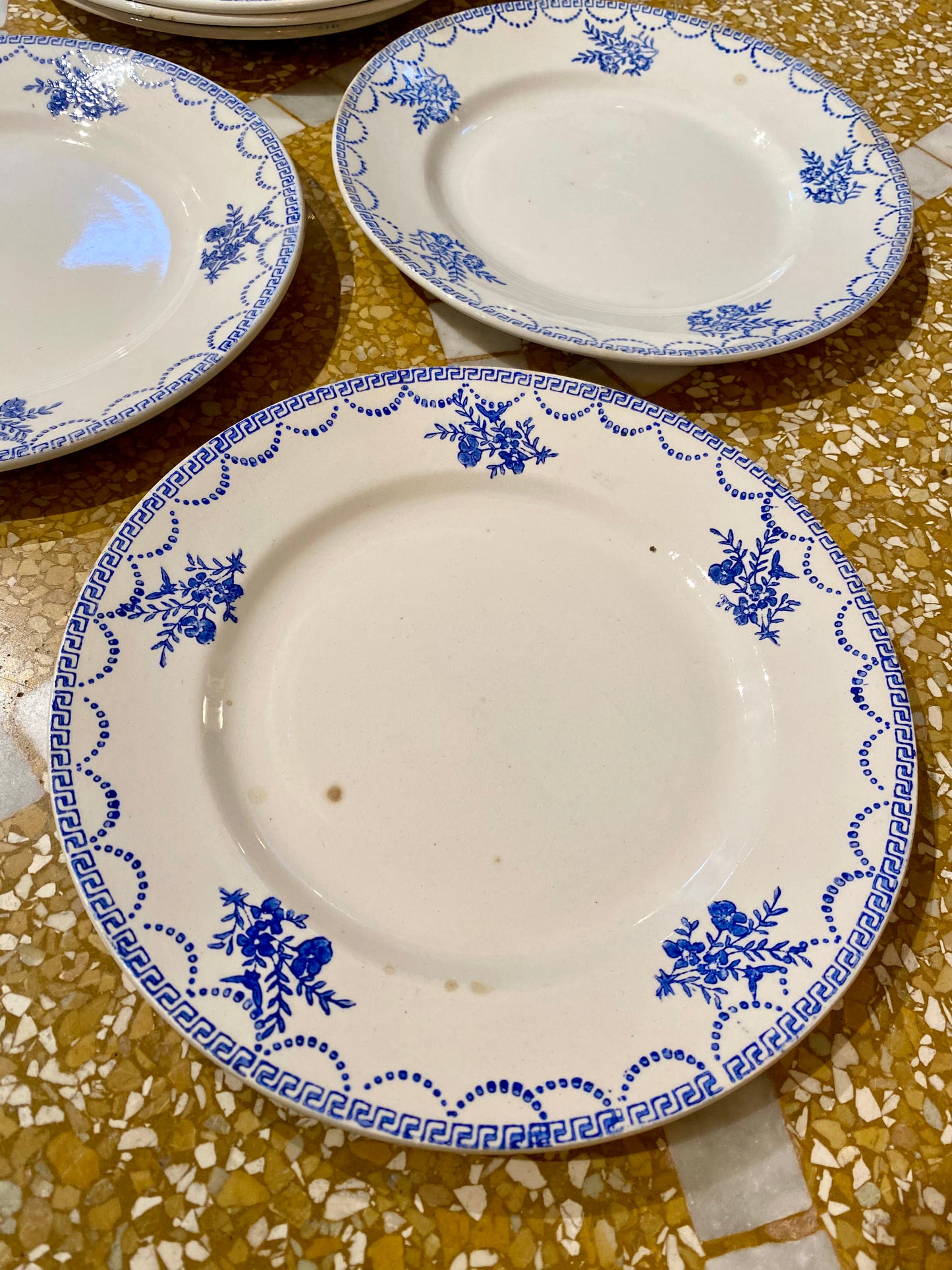 Lot de 6 assiettes à dessert vintage Céranord Saint-Amand