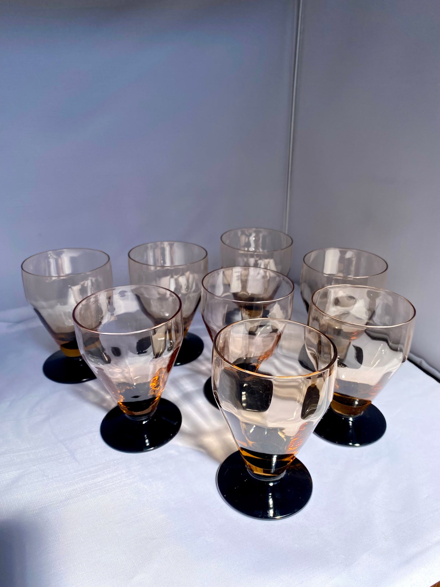 Patrice - Lot de 8 verres roses art déco