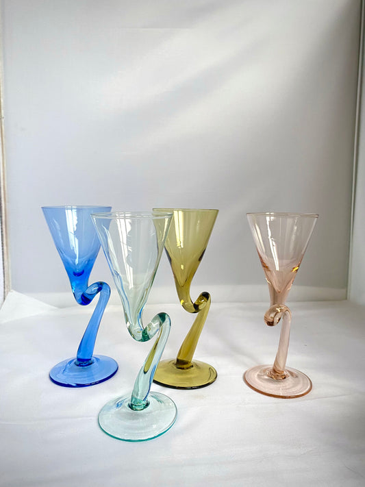 Lot de 4 verres à liqueur coloré en verre soufflé