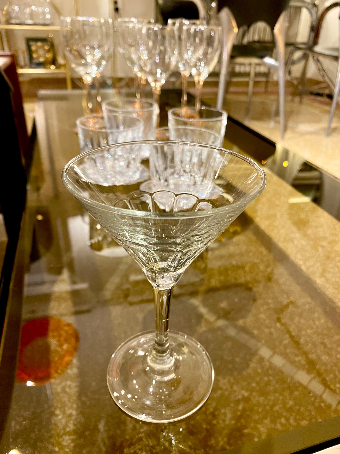 Lot de 6 verres à martini/cocktail.