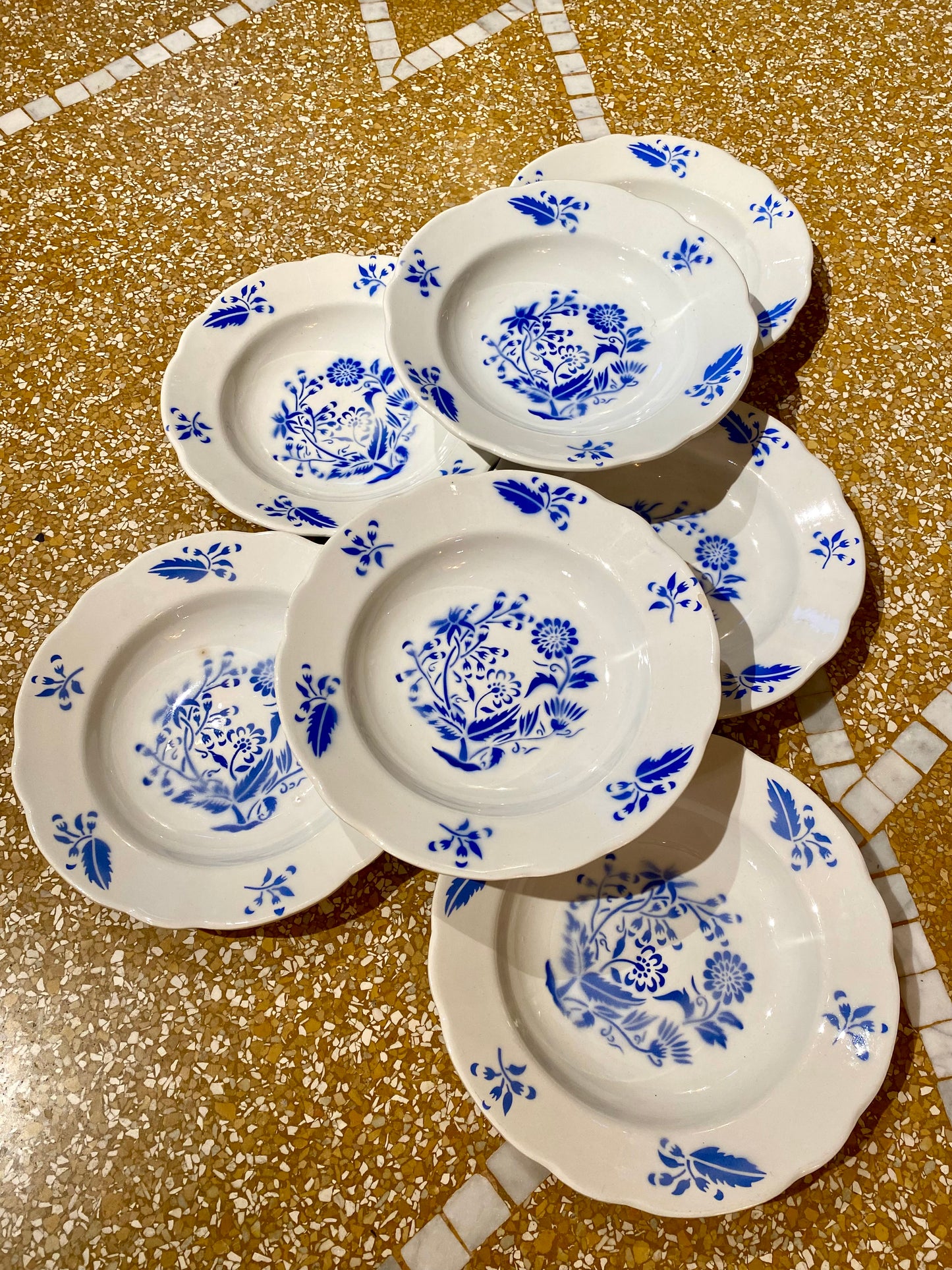 Lot de 7 assiettes Sarreguemines et Digoins